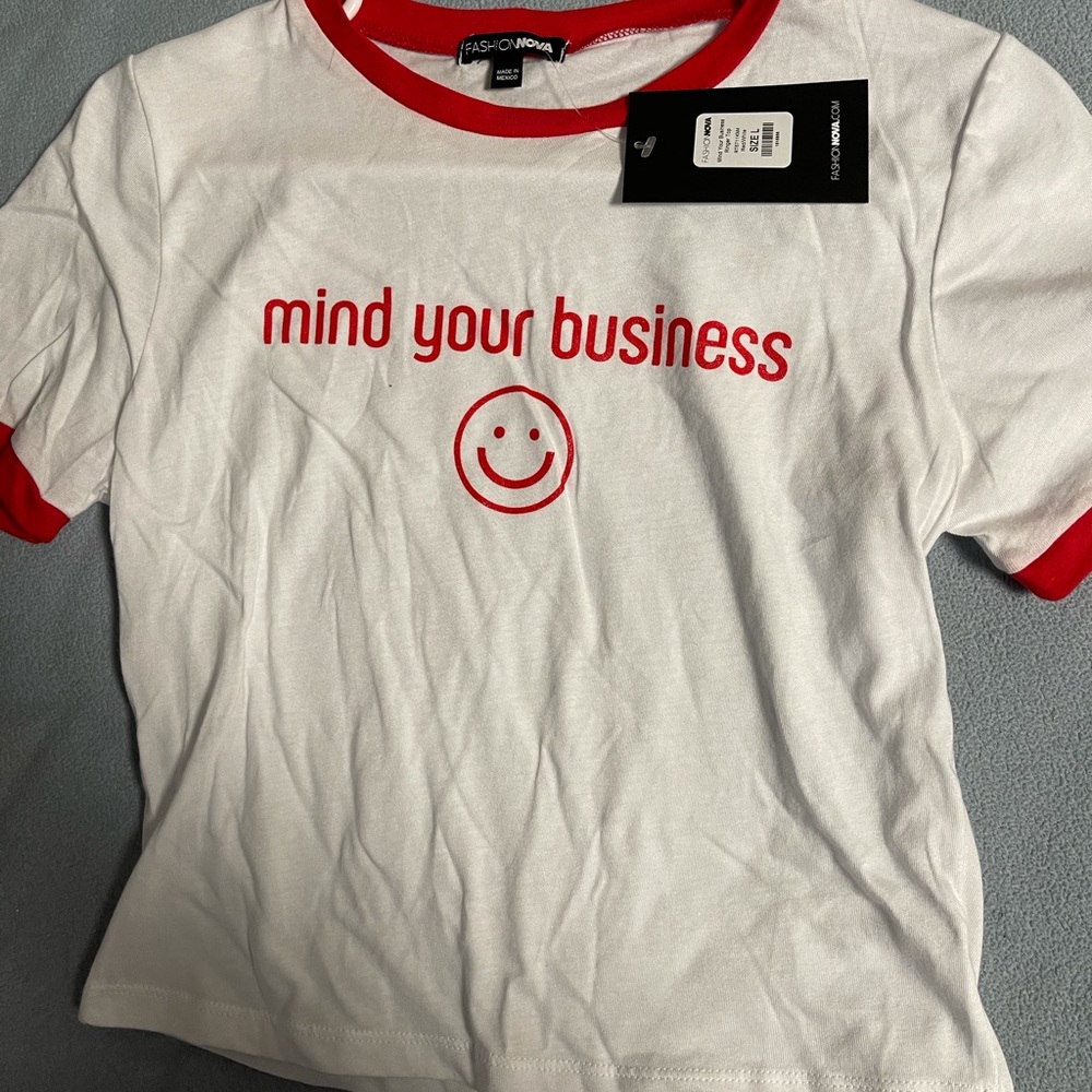 Fashionnova tee brand new size L $10